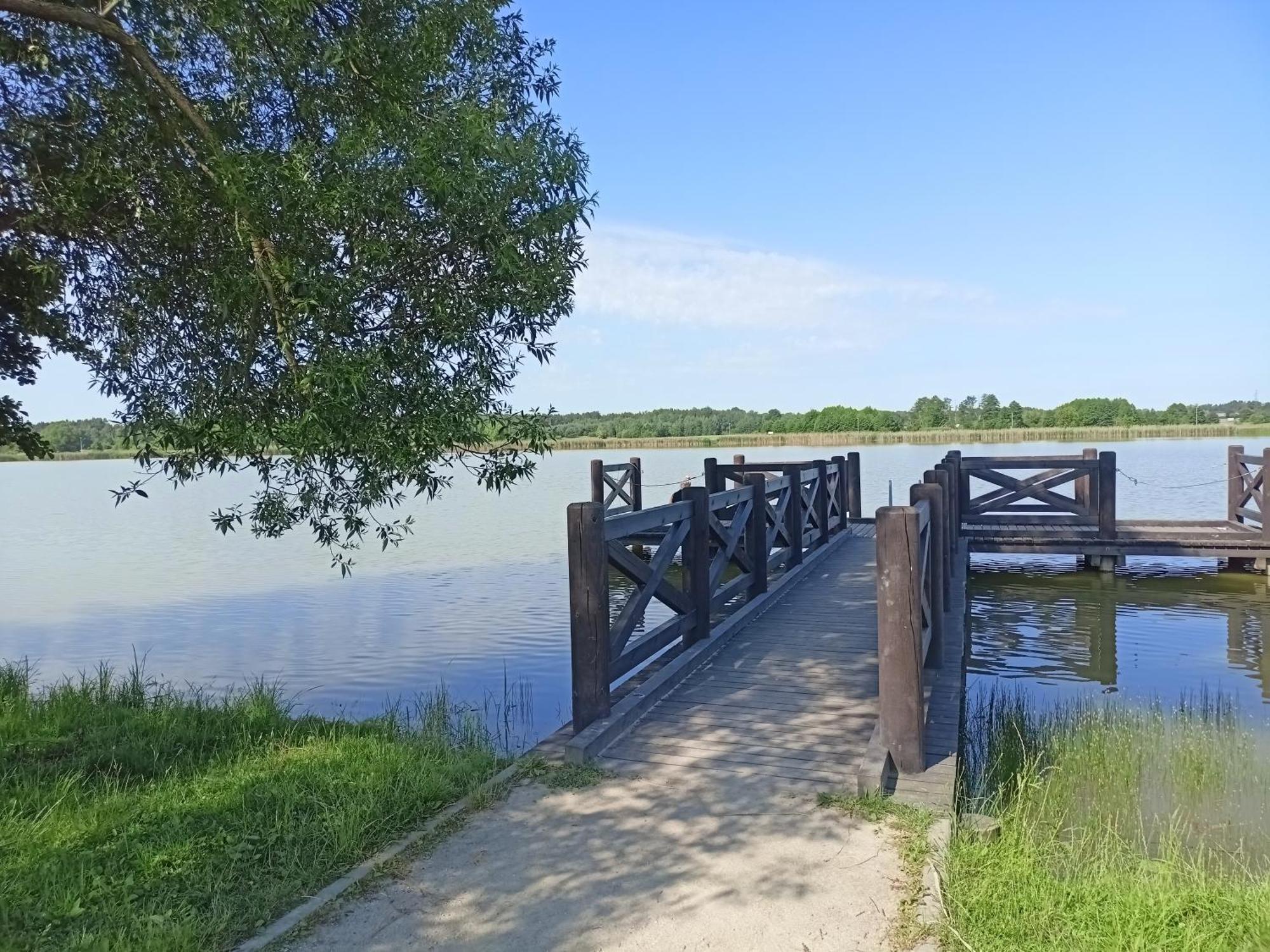 Pokoje Hotelowe Nad Zalewem Siedlce Exteriör bild
